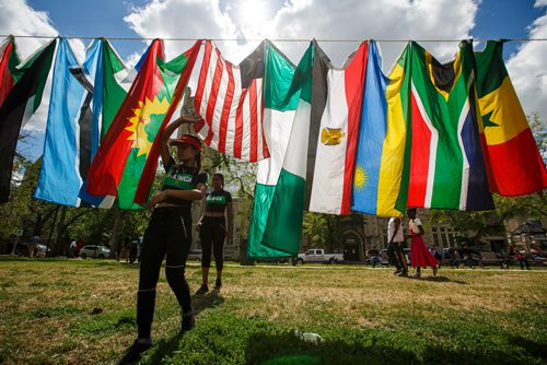 MIKE DEAL / WINNIPEG FREE PRESS
Emily Hatlangh (left) and Natalia Gomez join friends on the soccer pitch during the twentieth anniversary of the African Communities of Manitoba Inc. picnic at Central Park Saturday afternoon.
180721 - Saturday, July 21, 2018.