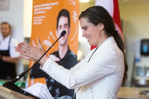 MIKAELA MACKENZIE / WINNIPEG FREE PRESS
Minister of Science and Sport Kristy Duncan makes a culinary research funding announcement at Red River College in Winnipeg on Wednesday, July 25, 2018. 
Winnipeg Free Press 2018.