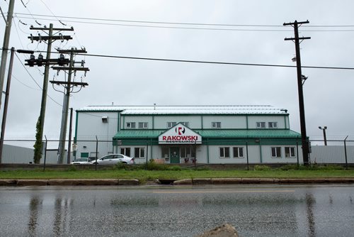 ANDREW RYAN / WINNIPEG FREE PRESS The front facade of Rakowski Recycling centre on July 24, 2018.