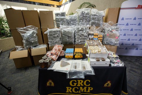 MIKE DEAL / WINNIPEG FREE PRESS
Around 1000 lbs of marihuana and related materials were caught in a standard regulatory inspection stop by an RCMP officer on the Trans-Canada Highway in Westhawk, MB on July 22, 2018. According to the RCMP the seizure is the largest marihuana seizure through a traffic stop in Canada since 2015.
The drugs were put on display for the media at D Division Headquarters Friday morning.
180727 - Friday, July 27, 2018.