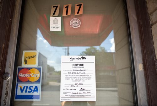 ANDREW RYAN / WINNIPEG FREE PRESS A public health notifying the public that Lisbon Bakery, on Sargent Ave. has been shut down on July 27, 2018.