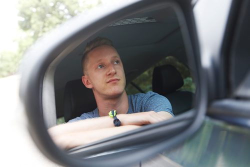 JOHN WOODS / WINNIPEG FREE PRESS
Jeremy Short, former driver with the food delivery service Skip The Dishes, is photographed in a car in Winnipeg Monday, July 30, 2018. The service provider is having labour issues.