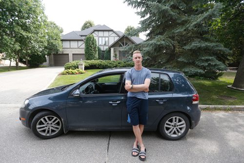 JOHN WOODS / WINNIPEG FREE PRESS
Jeremy Short, former driver with the food delivery service Skip The Dishes, is photographed in a car in Winnipeg Monday, July 30, 2018. The service provider is having labour issues.