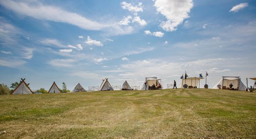MIKE DEAL / WINNIPEG FREE PRESS
Members for the Vikings Vinland Society set up an historical village on the hill in Gimli overlooking Lake Winnipeg in preparation for the Icelandic Festival of Manitoba or Islendingadagurinn, which takes place from Aug 3rd to 6th.
180802 - Thursday, August 02, 2018.