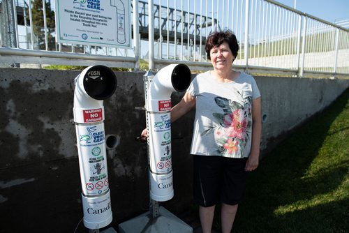ANDREW RYAN / WINNIPEG FREE PRESS Judy Robertson, past president of the Wildlife Haven Rehabilitation centre, advocated for monofilament (fishing line) recycling boxes at the Lockport Lock and Dam after seeing the same program in Florida. Shot August 3, 2018.