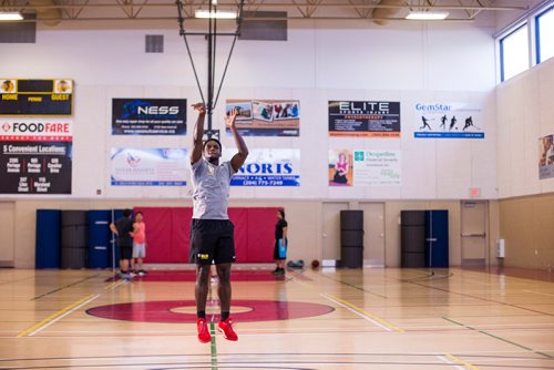 MIKAELA MACKENZIE / WINNIPEG FREE PRESS
Rising basketball star Daniel Sackey at the Sturgeon Heights Community Centre in Winnipeg on Monday, Aug. 6, 2018. 
Winnipeg Free Press 2018.