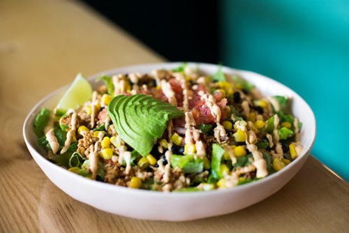 MIKAELA MACKENZIE / WINNIPEG FREE PRESS
The taco bowl at Circle Kitchen in Winnipeg on Tuesday, Aug. 7, 2018. 
Winnipeg Free Press 2018.