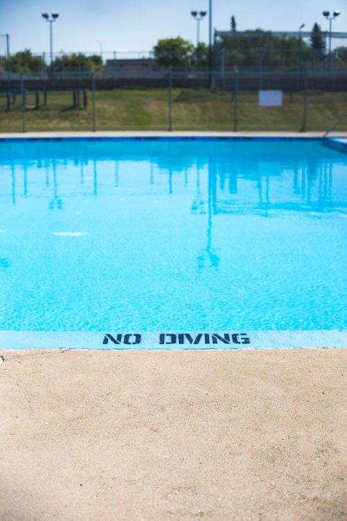 MIKAELA MACKENZIE / WINNIPEG FREE PRESS
Norwood community pool, which is in danger of closing, in Winnipeg on Tuesday, Aug. 7, 2018. 
Winnipeg Free Press 2018.