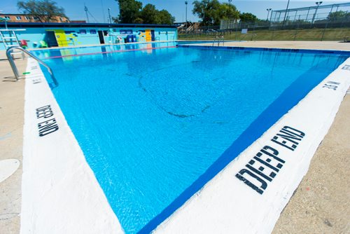 MIKAELA MACKENZIE / WINNIPEG FREE PRESS
Norwood community pool, which is in danger of closing, in Winnipeg on Tuesday, Aug. 7, 2018. 
Winnipeg Free Press 2018.