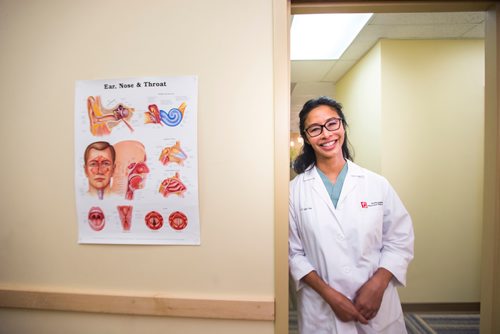 MIKAELA MACKENZIE / WINNIPEG FREE PRESS
incoming president of the Canadian Medical Association, Dr. Gigi Osler, at her clinic in Winnipeg on Thursday, Aug. 9, 2018. 
Winnipeg Free Press 2018.