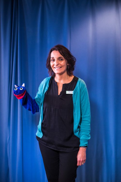 MIKAELA MACKENZIE / WINNIPEG FREE PRESS
Maria Soroka, child life specialist, and the star of The Good Day Show, Noname, in the studio at the Children's Hospital in Winnipeg on Wednesday, Aug. 8, 2018. The daily live show has been running for over 30 years exclusively for the dozens of kids staying at the facility.
Winnipeg Free Press 2018.