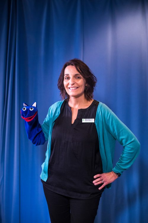 MIKAELA MACKENZIE / WINNIPEG FREE PRESS
Maria Soroka, child life specialist, and the star of The Good Day Show, Noname, in the studio at the Children's Hospital in Winnipeg on Wednesday, Aug. 8, 2018. The daily live show has been running for over 30 years exclusively for the dozens of kids staying at the facility.
Winnipeg Free Press 2018.