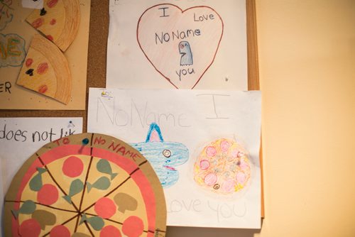 MIKAELA MACKENZIE / WINNIPEG FREE PRESS
Fan mail for the puppet Noname in the studio at the Children's Hospital in Winnipeg on Wednesday, Aug. 8, 2018. The daily live show has been running for over 30 years exclusively for the dozens of kids staying at the facility.
Winnipeg Free Press 2018.