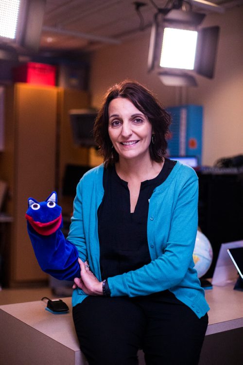 MIKAELA MACKENZIE / WINNIPEG FREE PRESS
Maria Soroka, child life specialist, and the star of The Good Day Show, Noname, in the studio at the Children's Hospital in Winnipeg on Wednesday, Aug. 8, 2018. The daily live show has been running for over 30 years exclusively for the dozens of kids staying at the facility.
Winnipeg Free Press 2018.