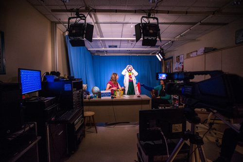 MIKAELA MACKENZIE / WINNIPEG FREE PRESS
The Good Day Show, a live TV show starring the puppet Noname is filmed at the Children's Hospital in Winnipeg on Wednesday, Aug. 8, 2018. The show has been running for over 30 years exclusively for the dozens of kids staying at the facility.
Winnipeg Free Press 2018.