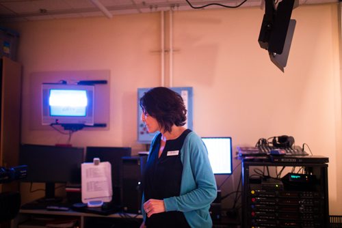 MIKAELA MACKENZIE / WINNIPEG FREE PRESS
Maria Soroka, child life specialist, prepares to shoot The Good Day Show, a live TV show starring the puppet Noname at the Children's Hospital in Winnipeg on Wednesday, Aug. 8, 2018. The show has been running for over 30 years exclusively for the dozens of kids staying at the facility.
Winnipeg Free Press 2018.