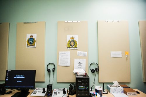 MIKAELA MACKENZIE / WINNIPEG FREE PRESS
A monitoring station for police agencies at Snowflake Place for Children and Youth, which specializes in doing investigative interviews with child victims of abuse in Winnipeg on Wednesday, Aug. 15, 2018. 
Winnipeg Free Press 2018.