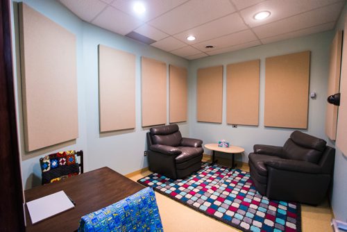 MIKAELA MACKENZIE / WINNIPEG FREE PRESS
The interview room at Snowflake Place for Children and Youth, which specializes in doing investigative interviews with child victims of abuse in Winnipeg on Wednesday, Aug. 15, 2018. 
Winnipeg Free Press 2018.