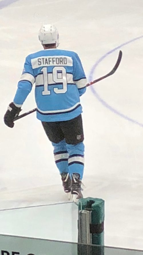 CHASSITY MCINTYRE / WINNIPEG FREE PRESS 
Former Winnipeg Jets forward Drew Stafford competing in game action in Da Beauty League on Monday Aug. 13.