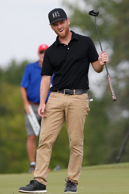 JOHN WOODS / WINNIPEG FREE PRESS
Tyler McCumber celebrates winning the Players Cup at Southwood Golf and Country Club in Winnipeg Sunday, August 19, 2018.