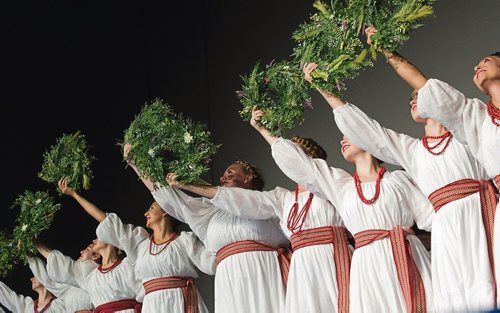 Canstar Community News Aug. 13, 2018 - The Spirit of Ukraine pavilion at Folkorama celebrated the tradition of Ivana Kupala, an ancient ritual held during the summer solstice. (DANIELLE DA SILVA/SOUWESTER/CANSTAR)