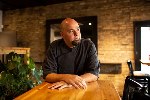 ANDREW RYAN / WINNIPEG FREE PRESS Peter Vlahos, the head chef and part owner of Pete's Place in Osbourne village on August 20, 2018.