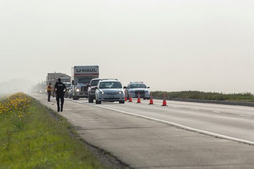 ANDREW RYAN / WINNIPEG FREE PRESS The line of traffic at the scene of a head on collision that happened around 7:30 am on the perimeter highway on August 22, 2018.