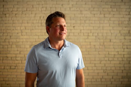 ANDREW RYAN / WINNIPEG FREE PRESS Local entrepreneur Jason Abbott poses for a portrait in the second of his spaces where remote workers can come and use the space for business meetings and work on August 23, 2018. The newest location is located in the Exchange District along Arthur Street.