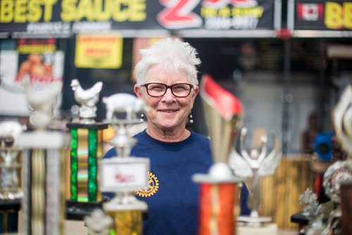 MIKAELA MACKENZIE / WINNIPEG FREE PRESS
Nancy Cosway, co-chair of Ribfest, on the festival grounds at the Forks in Winnipeg on Friday, Aug. 24, 2018.
Winnipeg Free Press 2018.