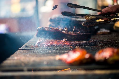 MIKAELA MACKENZIE / WINNIPEG FREE PRESS
Ribs on the grill at Crabby's BBQ Shack at Ribfest at the Forks in Winnipeg on Friday, Aug. 24, 2018.
Winnipeg Free Press 2018.