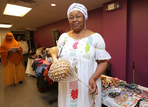 JASON HALSTEAD / WINNIPEG FREE PRESS

Cutting Edge participant Kadidia Coulibaly shows off some of her designs at the Cutting Edge Pop-up Shop on Aug. 16, 2018 hosted by the Canadian Mental Health Association at its Portage Avenue office. (See Social Page)