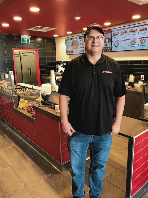 Canstar Community News Pannizza owner Keith Render is confident that the fast, hot food served by the franchise will take off among Winnipeggers. His Pannizzi location at Unit 12 - 1600 Regent Ave. West opened up on Aug. 1. (SHELDON BIRNIE/CANSTAR/THE HERALD)