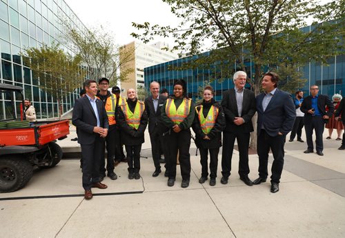 RUTH BONNEVILLE / WINNIPEG FREE PRESS


Group photo with Downtown Biz workers. 
 
What: Downtown Winnipeg BIZ shares stats on how its Enviro Team make downtown cleaner and safer and move revitalization forward through public and private partnership with new corporate partner, The Winnipeg Free Press, (Editor, Bob Cox, in attendance), at Millennium Library Park Tuesday. 

Who: Downtown Winnipeg BIZ  CEO Stefano Grande, Mayor Brian Bowman, Corporate Partner, Siloam Mission CEO, Jim Bell and Winnipeg Free Press, Editor Bob Cox, in attendance.


See story.  

August 28/18

