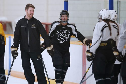 JOHN WOODS / WINNIPEG FREE PRESS
Bison women's hockey coach Sean Fisher coaches at the University of Manitoba arena in Winnipeg Tuesday, August 28, 2018. Fisher will be filling in this season for Jon Remple.