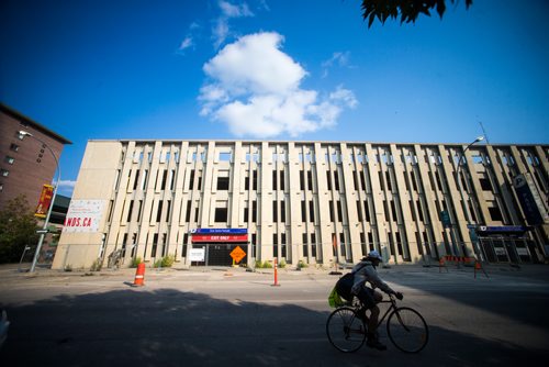 MIKAELA MACKENZIE / WINNIPEG FREE PRESS
The Public Safety Building at 151 Princess, which is slated to be demolished, in Winnipeg on Tuesday, Aug. 28, 2018. 
Winnipeg Free Press 2018.