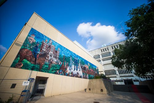 MIKAELA MACKENZIE / WINNIPEG FREE PRESS
The Public Safety Building at 151 Princess, which is slated to be demolished, in Winnipeg on Tuesday, Aug. 28, 2018. 
Winnipeg Free Press 2018.