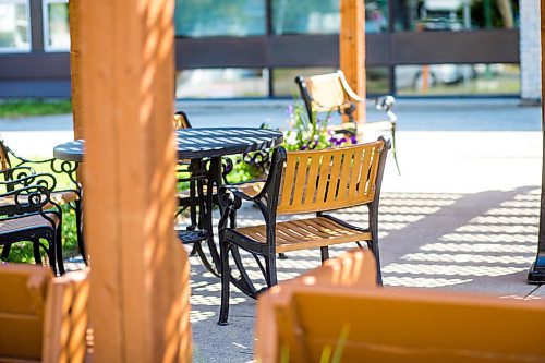 MIKAELA MACKENZIE / WINNIPEG FREE PRESS
The Lions Prairie Manor Personal Care Home in Portage la Prairie on Wednesday, Aug. 29, 2018. The home has had conditions placed on its operating licence after an investigation revealed that some provincial standards were not being met at the facility.
Winnipeg Free Press 2018.