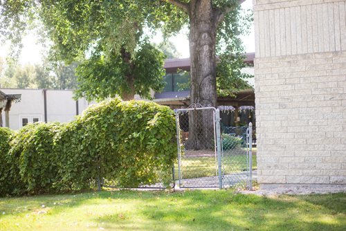 MIKAELA MACKENZIE / WINNIPEG FREE PRESS
The Lions Prairie Manor Personal Care Home in Portage la Prairie on Wednesday, Aug. 29, 2018. The home has had conditions placed on its operating licence after an investigation revealed that some provincial standards were not being met at the facility.
Winnipeg Free Press 2018.