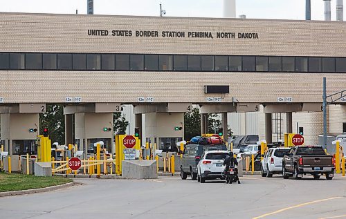MIKE DEAL / WINNIPEG FREE PRESS
The United States Border Station at Pembina, North Dakota. 
180829 - Wednesday, August 29, 2018.