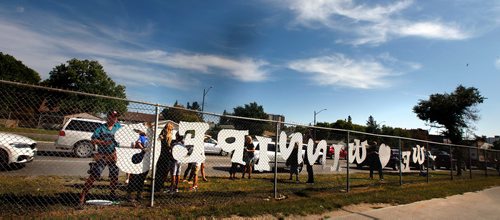 PHIL HOSSACK / WINNIPEG FREE PRESS - Students and staff from Brock Corydon School assmble and mount a "We Love Winnipeg" sign along southbound route 90 Thursday afternoon. See Doug Spiers? and or teacher Susan Pereles at spereles@wsd1.org for more info.  - August 30, 2018