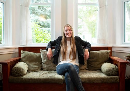 ANDREW RYAN / WINNIPEG FREE PRESS Katy Hawthorne participated in the Junior Achievement program providing financial literacy to youths around the world. She and her classmates launched a small business called "Heart" which created a magnetic organizational office tool. She poses for a portrait in her Winnipeg living room on August 31, 2018.