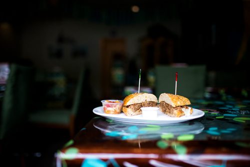 MIKAELA MACKENZIE / WINNIPEG FREE PRESS
The pulled beef sandwich at the Deli Brazil Cafe in Winnipeg on Tuesday, Sept. 4, 2018.
Winnipeg Free Press 2018.