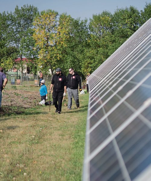 Canstar Community News Aug. 29, 2018 - FortWhyte Farms finished planting a native Prairie wildflower and grass garden adjacent to FortWhyte Alive's new solar panels. The initiative is an example of how under used land surrounding solar farms can contribute to carbon sequestration and biodiversity. (DANIELLE DA SILVA/SOUWESTER/CANSTAR)