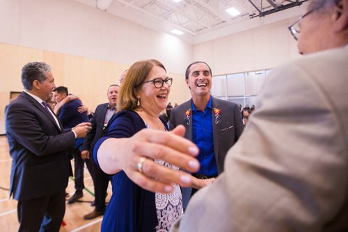 MIKAELA MACKENZIE / WINNIPEG FREE PRESS
Minister Jane Philpott and Grand Chief Arlen Dumas laugh with Jim Bear before the grand opening of the expanded campus of Southeast Collegiate, a secondary school that welcomes First Nations students from communities across Manitoba, in Winnipeg on Thursday, Sept. 6, 2018. 
Winnipeg Free Press 2018.