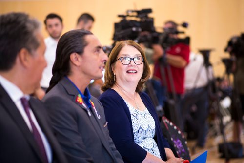 MIKAELA MACKENZIE / WINNIPEG FREE PRESS
Minister Jane Philpott takes a look at the new gym before the grand opening of the expanded campus of Southeast Collegiate, a secondary school that welcomes First Nations students from communities across Manitoba, in Winnipeg on Thursday, Sept. 6, 2018. 
Winnipeg Free Press 2018.