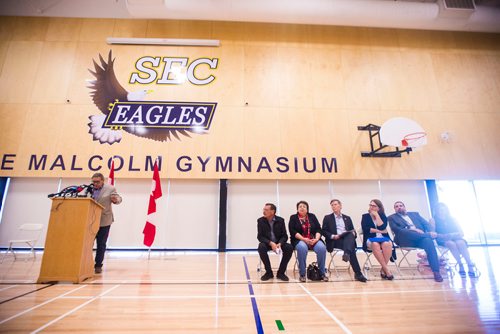 MIKAELA MACKENZIE / WINNIPEG FREE PRESS
Jim Bear speaks at the grand opening of the expanded campus of Southeast Collegiate, a secondary school that welcomes First Nations students from communities across Manitoba, in Winnipeg on Thursday, Sept. 6, 2018. 
Winnipeg Free Press 2018.