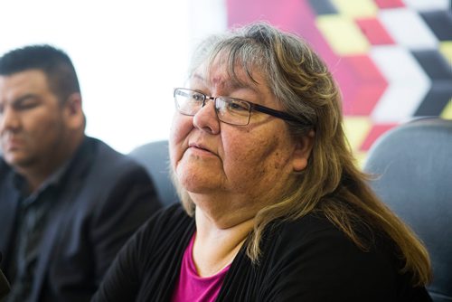 MIKAELA MACKENZIE / WINNIPEG FREE PRESS
York Factory First Nation councillor Evelyn Beardy speaks at a news conference, regarding a report that includes allegations of racism and rape at Manitoba Hydro work sites, in Winnipeg on Friday, Sept. 7, 2018. 
Winnipeg Free Press 2018.