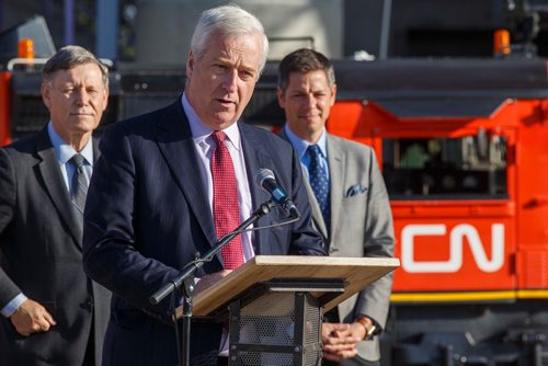 MIKE DEAL / WINNIPEG FREE PRESS
Sean Finn, Executive vice-president at CN, during an announcement of a partnership with The Forks, a renaming of the stage, "CN Stage and Field," and a presentation of $750,000 towards future projects.
180907 - Friday, September 07, 2018.