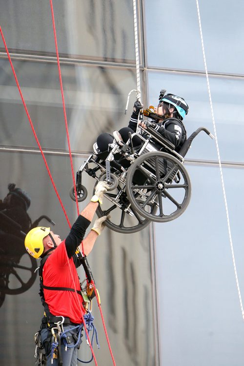 JASON HALSTEAD / WINNIPEG FREE PRESS

Society for Manitobans with Disabilities (SMD) Foundation/Easter Seals Manitoba Ability Rappeller Samantha Brouillette takes her turn at the 14th Annual Easter Seals Drop Zone, a fundraising event in support of SMD, at the Manitoba Hydro Building in Downtown Winnipeg on Aug. 28, 2018. (See Social Page)