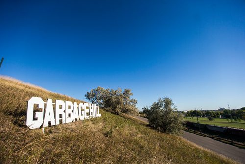 MIKAELA MACKENZIE / WINNIPEG FREE PRESS
A Hollywood-esque sign marks Garbage Hill in Winnipeg on Monday, Sept. 10, 2018. 
Winnipeg Free Press 2018.